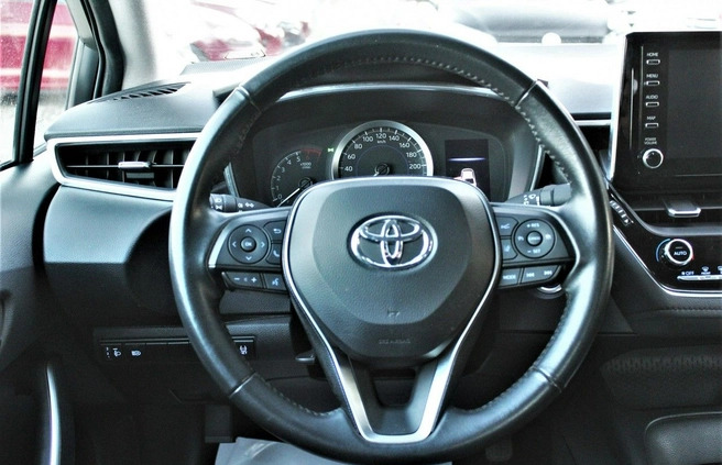 Toyota Corolla cena 83900 przebieg: 68000, rok produkcji 2019 z Ostrowiec Świętokrzyski małe 497